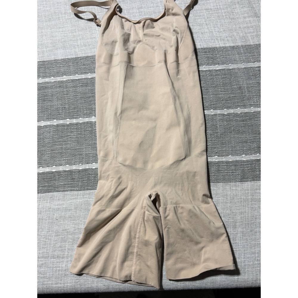 Shapewear seamless Sculpt Mid Thigh Bodysuit Sand Size S Shapewear Bodysuit